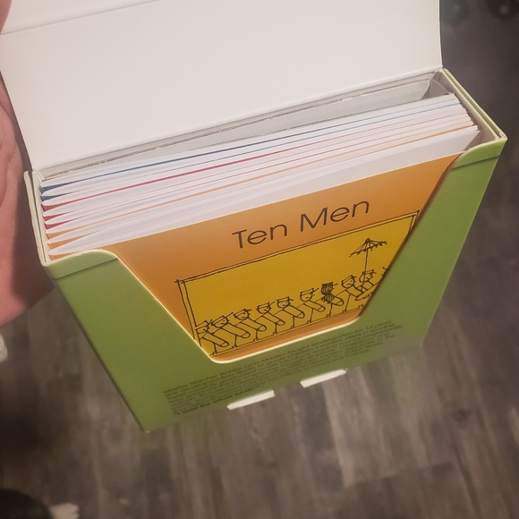 BOB Books Set 4 (8 books) - Picture 4 of 4